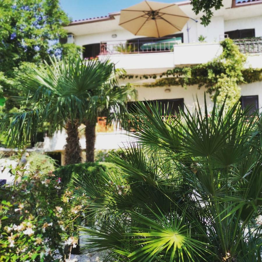 Vila Jolly