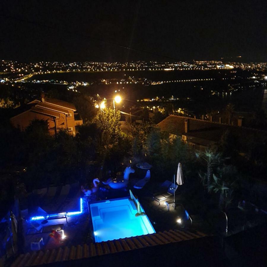 Vila Jolly